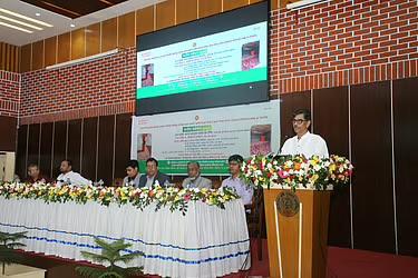 পেঁয়াজে স্বয়ংসম্পূর্ণতার পথে নতুন উদ্যোগ, কৃষকদের হাতে যাচ্ছে আরও ১৫ হাজার ‘এয়ার ফ্লো মেশিন’